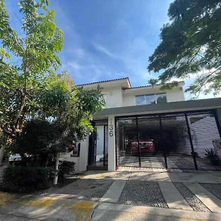 Apartamento Casa Serena - Casa De Huespedes